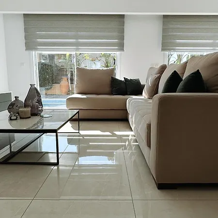 Luxurious Sea View * Klorakas