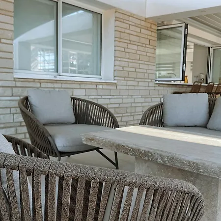 Luxurious Sea View Klorakas