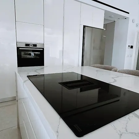 Luxurious Sea View וילה Klorakas