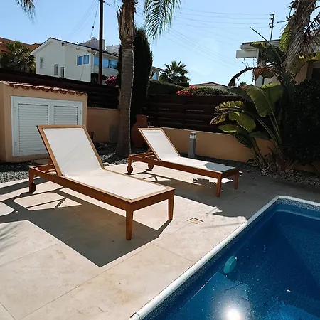 فيلة Luxurious Sea View Klorakas