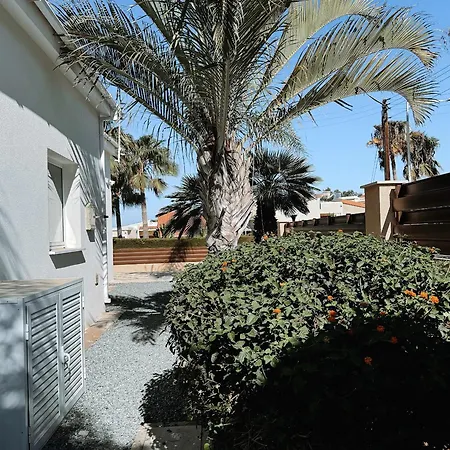 Luxurious Sea View فيلة *