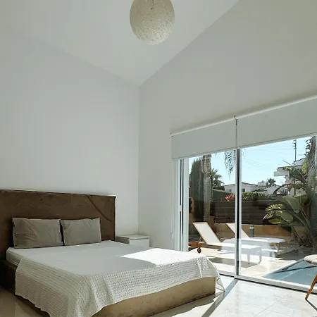 فيلة Luxurious Sea View Klorakas
