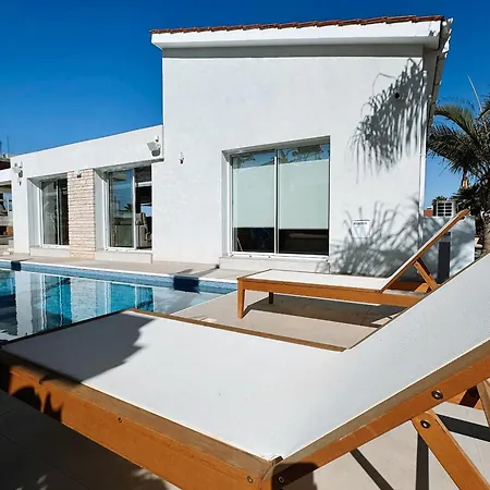 Luxurious Sea View *