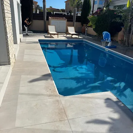فيلة Luxurious Sea View Klorakas